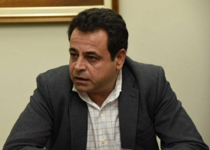 Ν. Σαντορινιός: Είναι ύβρις για την Ιστορία των νησιών μας η δημιουργία κέντρων κράτησης- αποθηκών ανθρώπινων ψυχών