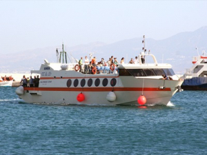 Σύγκρουση δύο σκαφών στο λιμάνι Μαστιχαρίου -Υλικές ζημιές στο &#039;&#039;ΚΑΛΥΜΝΟΣ ΝΤΟΛΦΙΝ&#039;&#039;