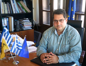 Χ. Κόκκινος: Μεταναστευτικό - Να μην διχαστούν  οι νησιώτες μας, να συνεχιστεί η αποσυμφόρηση των νησιών μας