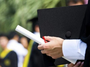 Υποτροφίες από το Ίδρυμα Φανουράκη, για νέους και νέες καταγόμενους από την Κω και τη Χάλκη