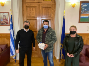 Δωρεά συσκευών οξύμετρων στο Δήμο Κω, από τον Σύνδεσμο Ιδιοκτητών Ταξί Κω