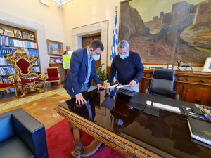 Κοινή πρόταση Περιφέρειας Νοτίου Αιγαίου, Δήμου Μεγίστης και ΤΕΕ Δωδ/σου για την προστασία του λιμανιού του Καστελλορίζου