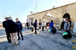 Εκκενώνεται το κτίριο των παλιών Σφαγείων στην Ρόδο, από πρόσφυγες και παράνομους μετανάστες