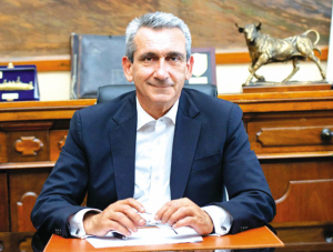 Περιφερειάρχης Ν.Αιγαίου: Ο Δήμαρχος Λέρου είναι εκείνος που “σκίστηκε” για να δημιουργηθεί στο νησί του hot spot  σύμφωνα με δηλώσεις, που έγιναν το 2016, από τον τότε Υπουργό Άμυνας