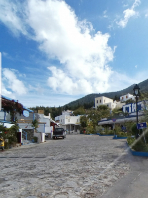 Η ομόφωνη απόφαση του Συμβουλίου της Κοινότητας Ασφενδιού για την Λειτουργία οργανωμένου χώρου στάθμευσης στην Ζια