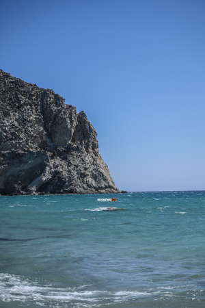 Παροχή συνδρομής σε 49χρονο κολυμβητή ο οποίος αναζητούνταν, σε δύσβατη παραθαλάσσια περιοχή δυτικά της Κω