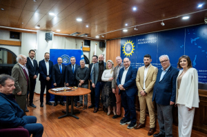 Η κοπή της Πρωτοχρονιάτικης πίτας της Ένωσης Τουριστικών Γραφείων Δωδεκανήσου