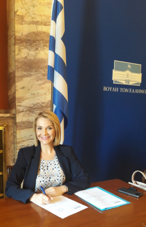 Μίκα Ιατρίδη: Να γίνουν προσλήψεις στο Πυροσβεστικό Σώμα με διαγωνισμό, με κριτήριο την εντοπιότητα