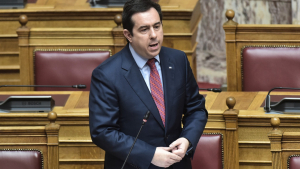 Στη Βουλή το σχέδιο νόμου του Υπουργείου Μετανάστευσης και Ασύλου για τη βελτίωση της μεταναστευτικής νομοθεσίας και την επιτάχυνση των διαδικασιών ασύλου