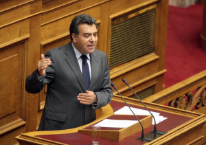 ΜΑΝΟΣ ΚΟΝΣΟΛΑΣ: Μεγάλες ελλείψεις προσωπικού στα καταστήματα και τις υπηρεσίες των ΕΛΤΑ στα νησιά της Δωδεκανήσου