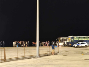 Καθημερινό φαινόμενο οι αφίξεις παράνομων μεταναστών στην Κω - Συνεχίζεται και η μεταφορά τους από τα γύρω νησιά