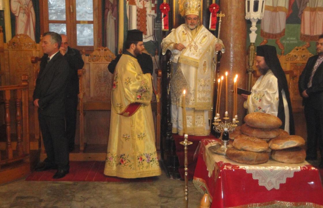 Χριστουγεννιάτικη επίσκεψη στη Νίσυρο του Σ.Μητροπολίτη Κώου &amp; Νισύρου.Δείτε φωτογραφίες