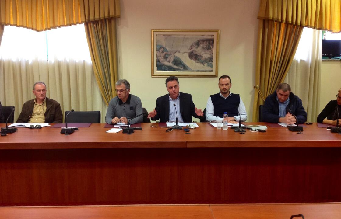 &quot;Το έκτακτο δημοτικό συμβούλιο και η μόνιμη λάσπη απο τον κ. Νικηταρα&quot;