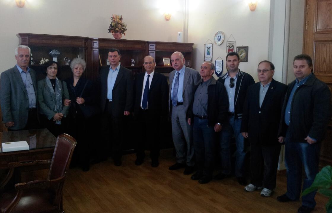 Η συνάντηση του Θ. Νικηταρά με τον πρέσβη της Κύπρου στην Ελλάδα.Δείτε φωτογραφίες