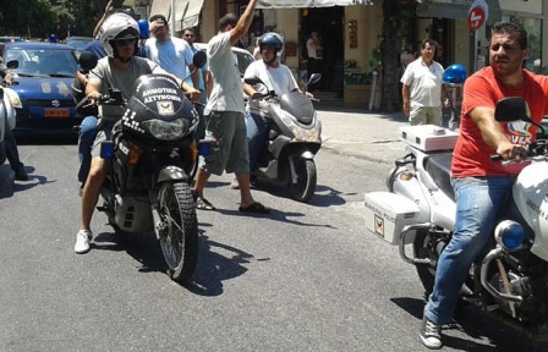 Με alarm και σειρήνες διαδήλωσαν στο κέντρο της Ρόδου οι Δημοτικοί Αστυνόμοι (φωτο)