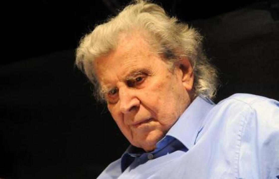 Τύμπανα Πολέμου.&#039;Αρθρο του Μίκη Θεοδωράκη