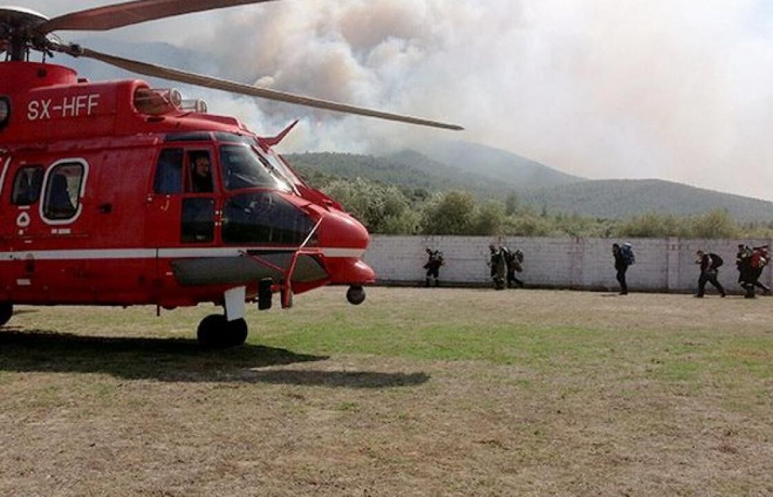 Ομάδα 10 πυροσβεστών της 1ης ΕΜΑΚ με διασωστικό σκύλο μεταφέρθηκε με SUPER PUMA στη Ρόδο.
