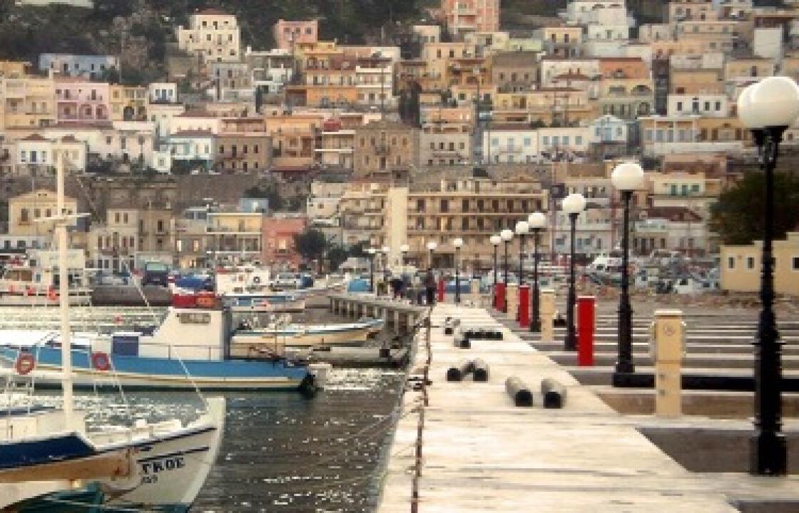Σοκ στην Κάλυμνο - Πνίγηκε γνωστός πράκτορας του ΟΠΑΠ.Έπεσε με το αυτοκίνητο στο λιμάνι