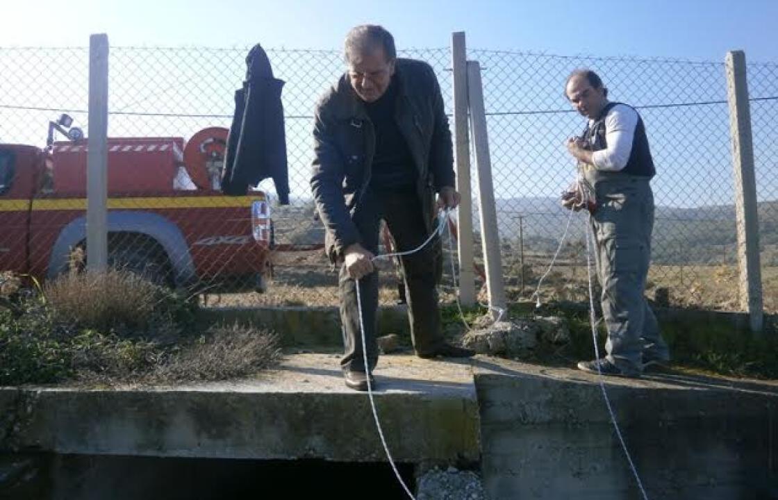 Διακογιώργης και Πης συμμετέχουν στις εργασίες αποκατάστασης των ζημιών της ομβροδεξαμενής.