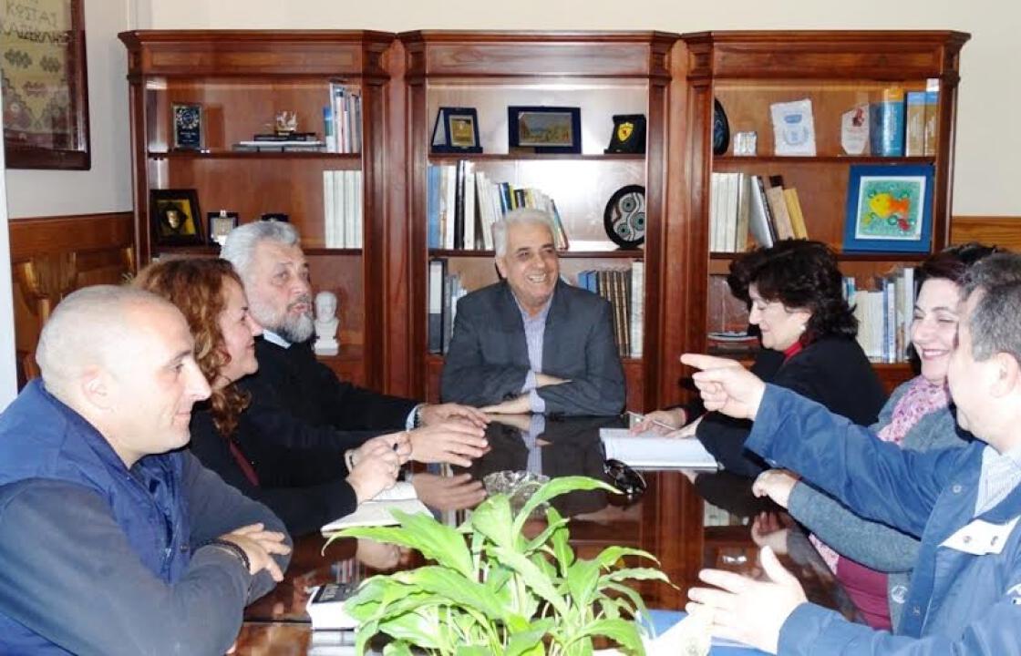 Συνάντηση Καϊσερλη με τον Σύλλογο Γονέων &amp; Κηδεμόνων του Γυμνασίου-Λυκείου Ζηπαρίου.ΦΩΤΟ