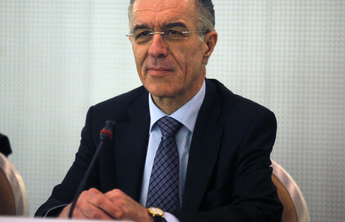 Αποχωρεί ο Γιάννης Κωστόπουλος από την προεδρία της Alpha Bank.Στη θέση του ο Kώος Β. Ράπανος