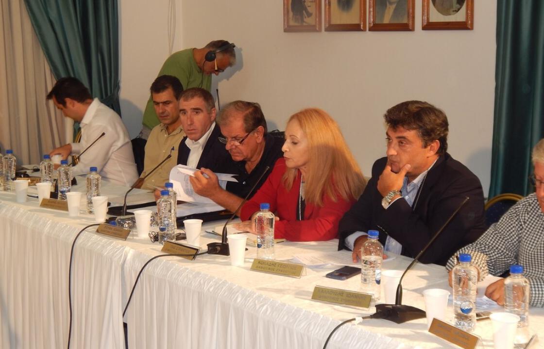 Η απάντηση της Ι. Ρούφα για τις δηλώσεις Κυρίτση ότι δεν είχε πληρώσει την υπέρβαση του τηλεφώνου που της είχε παραχωρήσει ο Δήμος.