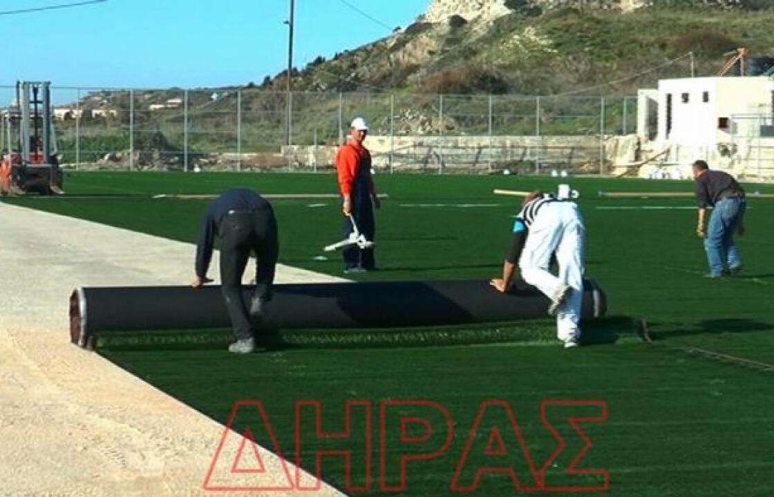Πρασίνισε το γήπεδο της Καρδάμαινας.Συνεχίζεται αποχετευτικό και ανάπλαση παραλιακού μετώπου.ΒΙΝΤΕΟ