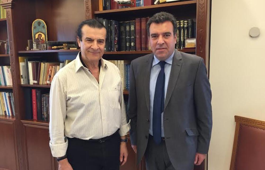 Ίδρυση σχολείων δεύτερης ευκαιρίας σε Κάλυμνο &amp; Κω αλλά και νέες ειδικότητες στα ΙΕΚ ζήτησε ο Μ. Κόνσολας