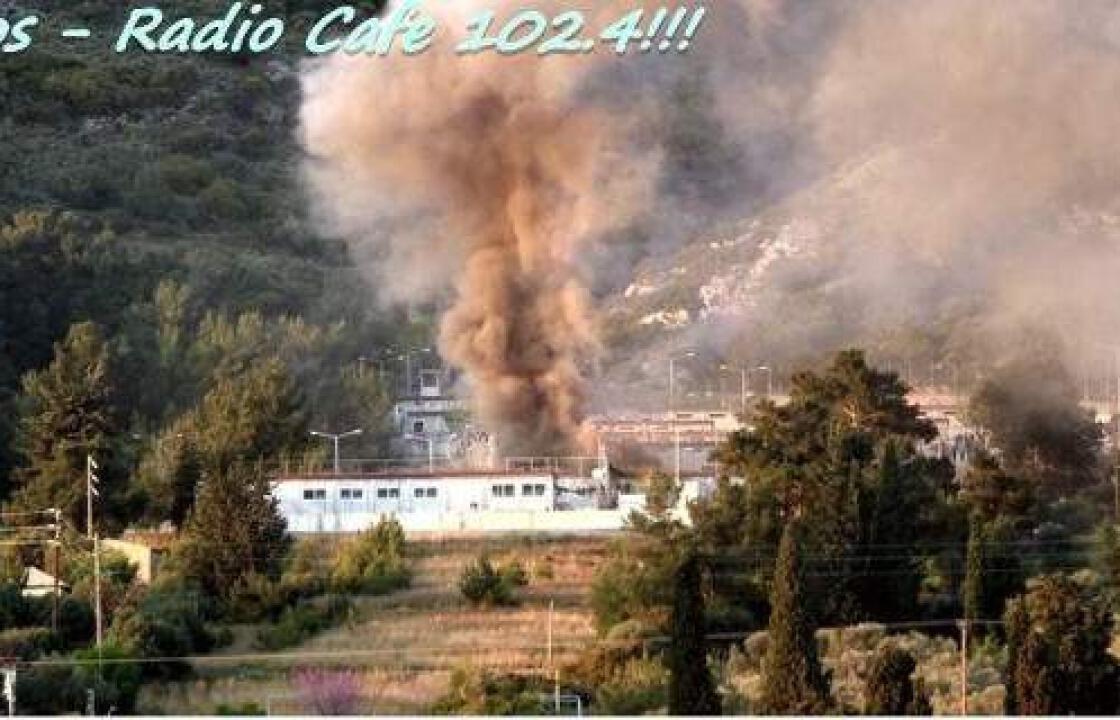 «Εξέγερση» μεταναστών στην Σάμο.Εβαλαν φωτιά στο κέντρο υποδοχής στο Βαθύ.ΦΩΤΟ &amp; ΒΙΝΤΕΟ