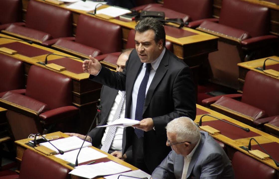 Μ. Κόνσολας: Ο Βαρουφάκης επιβεβαίωσε την κατάργηση των μειωμένων συντελεστών ΦΠΑ από το Σεπτέμβριο