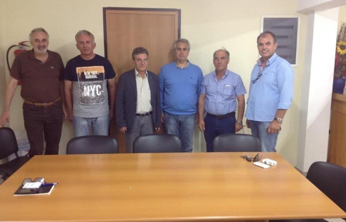 Η συνάντηση των εκπροσώπων του Επιμελητήριου Δωδεκανήσου του Παραρτήματος Κω με τον Η. Καματερό