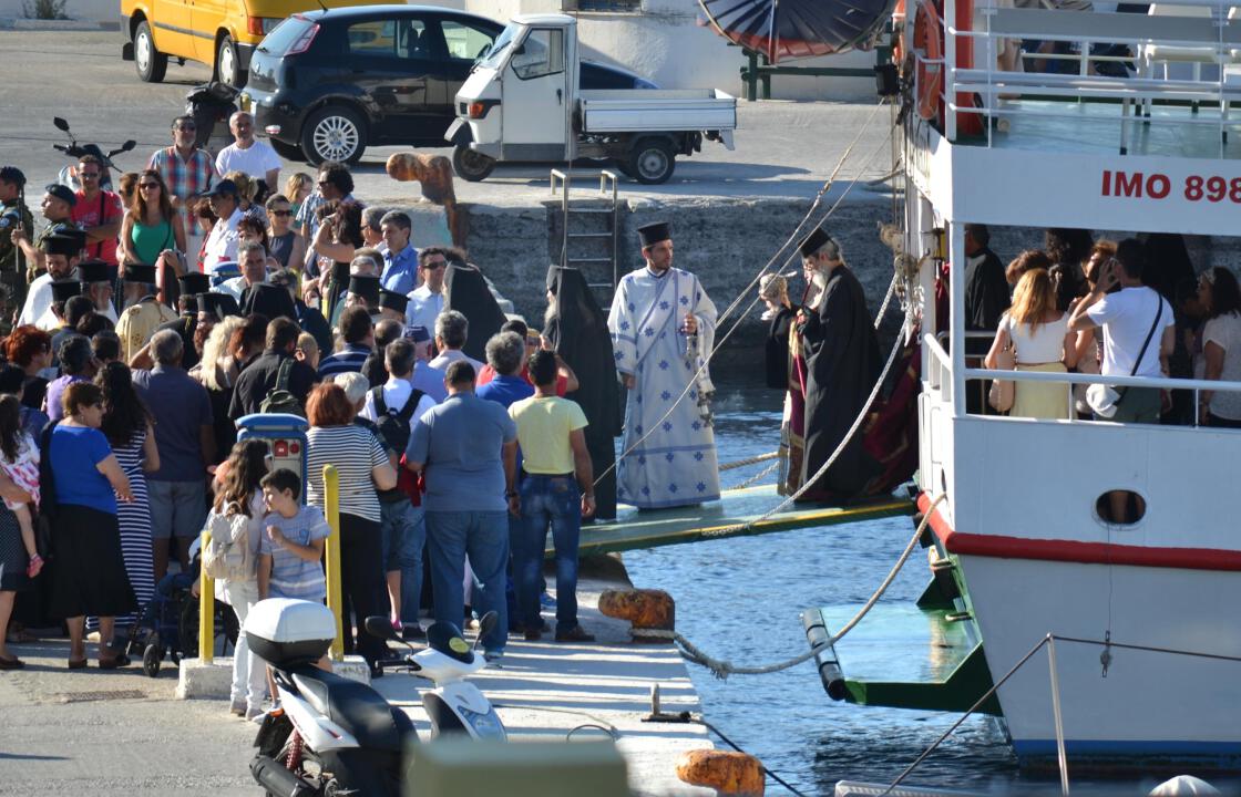 Η ἀφιξη της Τιμίας Κάρας και ο Πανηγυρικός Εσπερινός του Αγίου Νικήτα στη Νίσυρο.ΦΩΤΟ