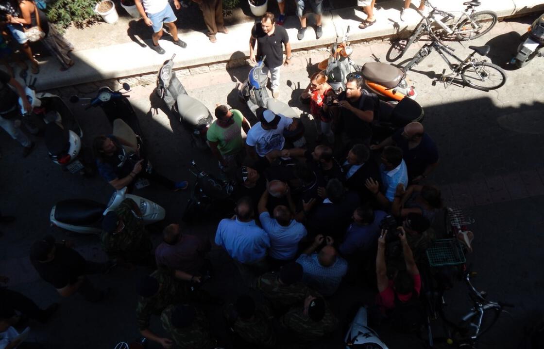 Μ. ΚΟΝΣΟΛΑΣ:Ο κ. Καμμένος ή δίνει στοιχεία για τη στοχοποίηση αστυνομικών στην Κω ή ζητά δημόσια συγνώμη