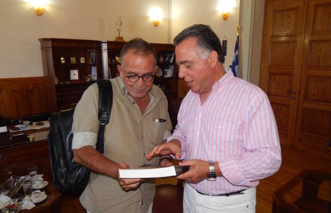 O Αν. Υπουργός Μεταναστευτικής Πολιτικής στην Κω.&#039;&#039;Δήμαρχε θα τα καταφέρουμε&#039;&#039;