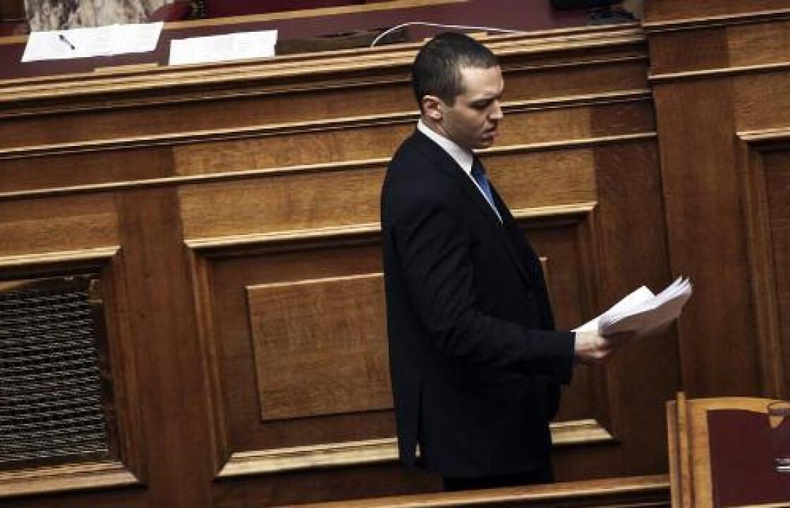 Κασιδιάρης: Ο Τσίπρας πήγε Λέσβο, γιατί στην Κω υποδέχονται τους κυβερνητικούς με γιαούρτια.ΒΙΝΤΕΟ