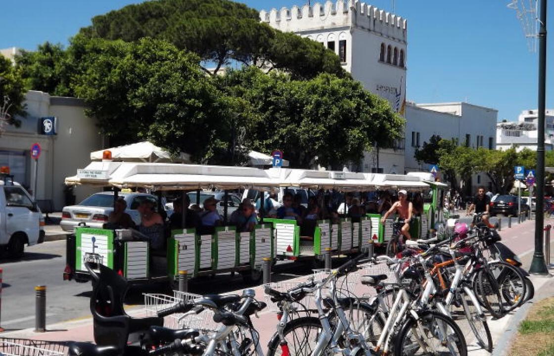 Νέα απάντηση της κ. Πη για τα τρενάκια: &#039;&#039;η κ. Ρούφα έχει χάσει την επαφή με την πραγματικότητα&#039;&#039;