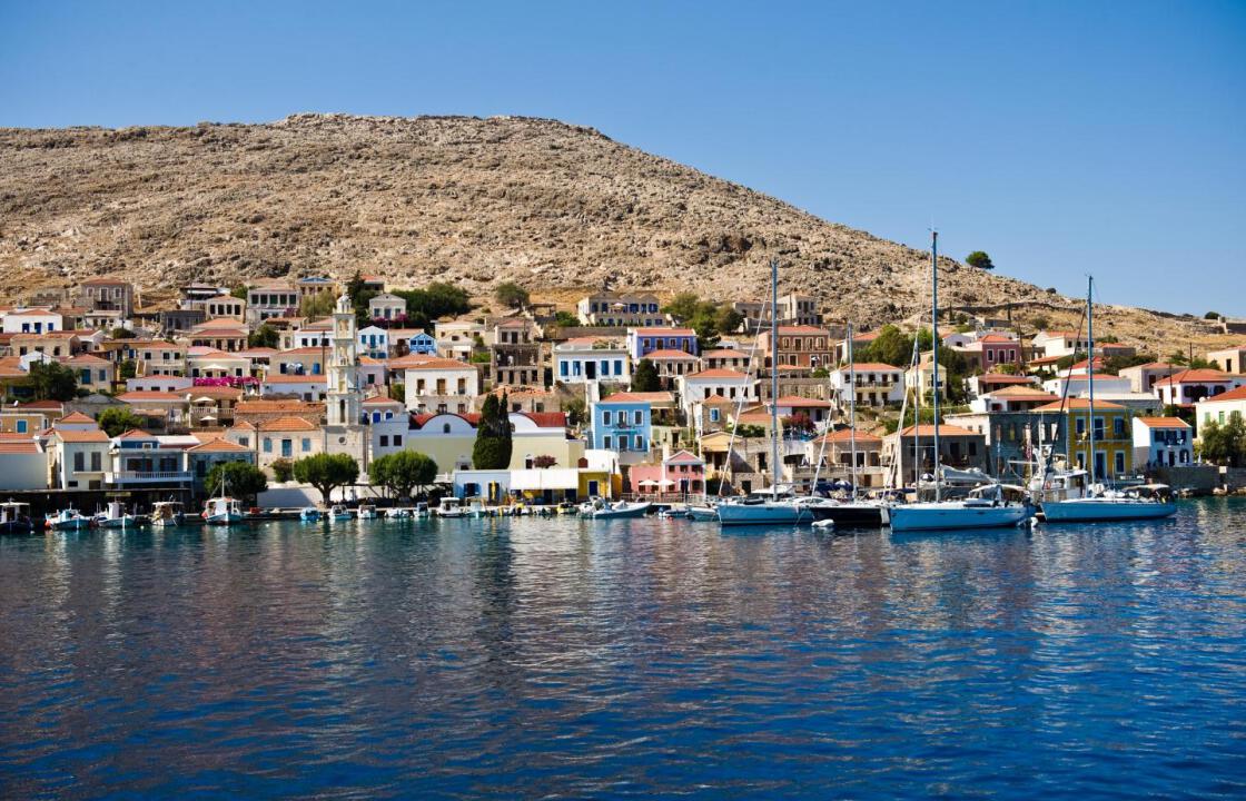 Μετονομασία  του Γυμνάσιου Λ.Τ. Χάλκης σε Γυμνάσιο «Σωκράτης Φανουράκης»