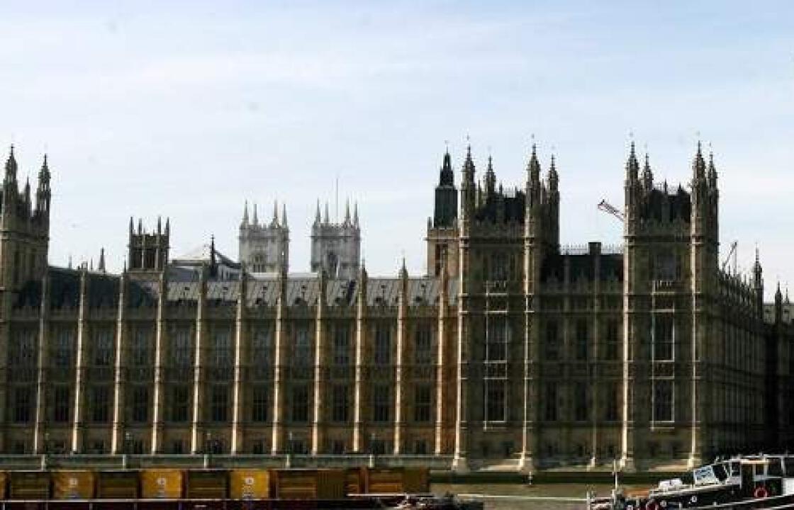 Το  Σεπτέμβριο συζητά η βρετανική Βουλή το αίτημα για νέο δημοψήφισμα -Πάνω από 4 εκατ. υπογραφές