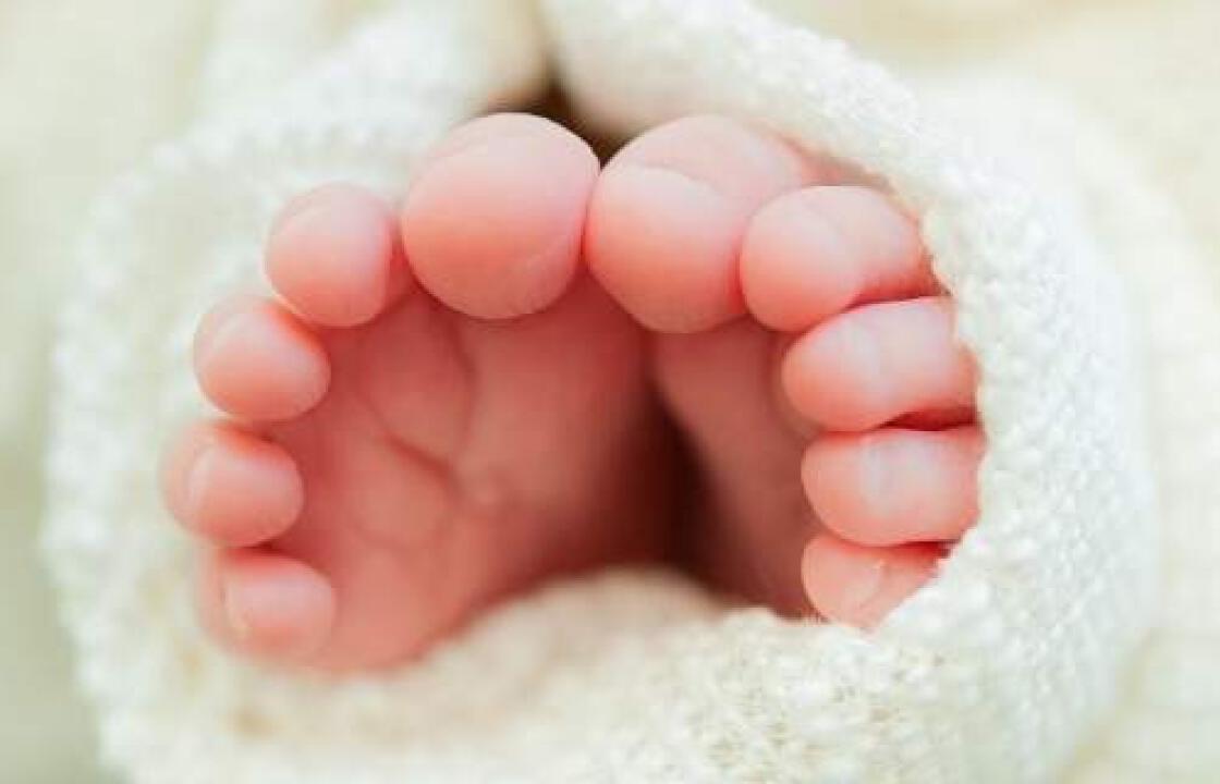 Γεννήθηκε και δεύτερο μωρό «του σωλήνα» με τρεις βιολογικούς γονείς