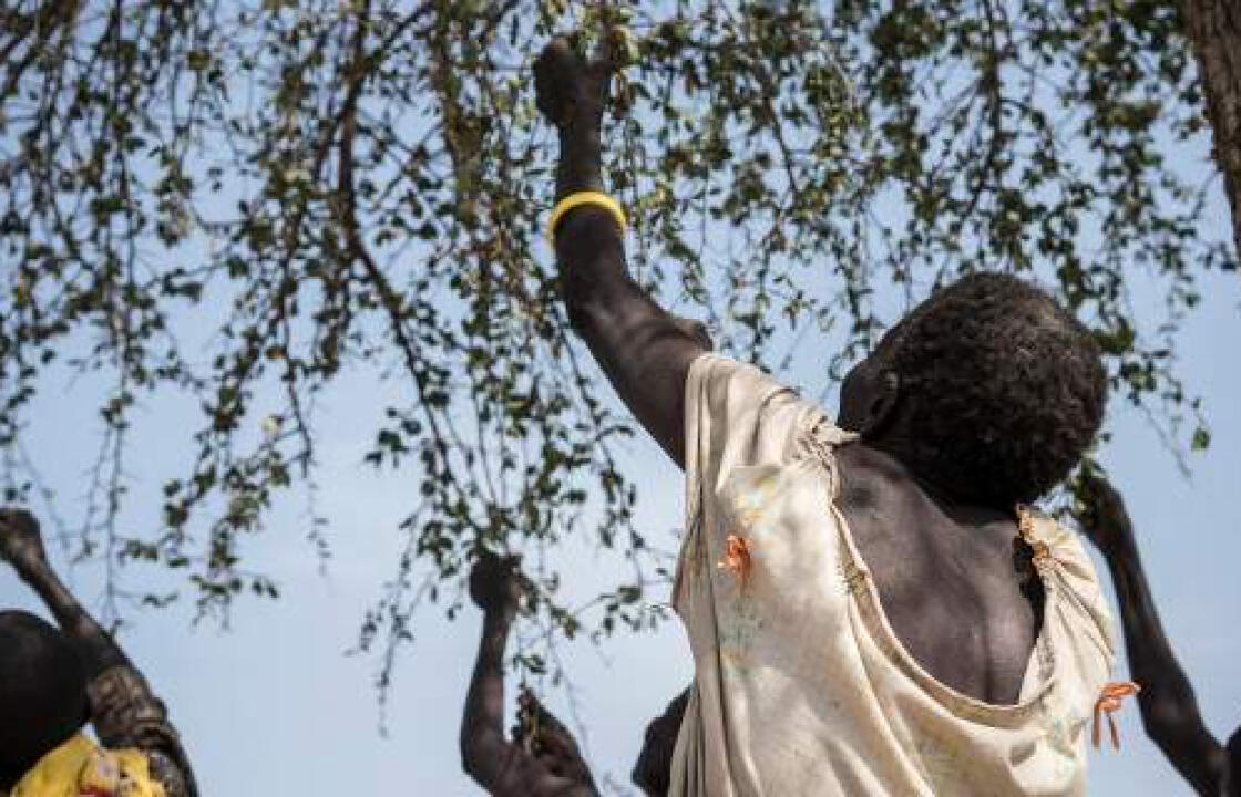 Ο λιμός θερίζει το Ν. Σουδάν -Με φύλλα τρέφονται οι κάτοικοι.ΦΩΤΟ