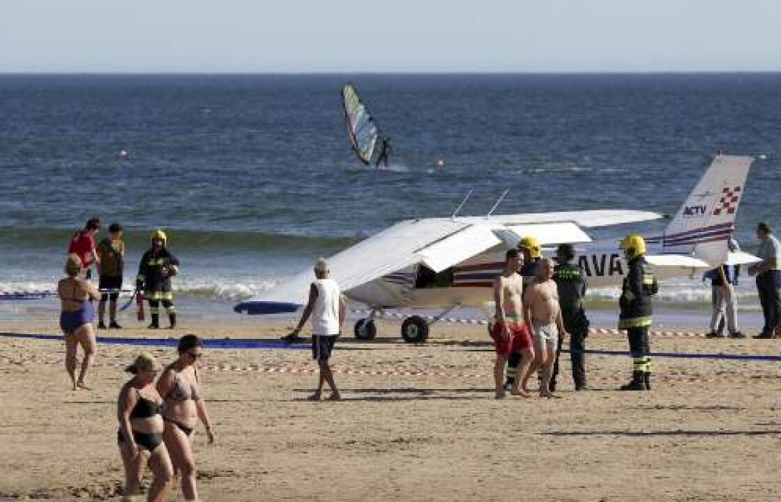 Πορτογαλία: Για ανθρωποκτονία εξ αμελείας κατηγορούνται οι πιλότοι που έκαναν αναγκαστική προσγείωση -Για το θάνατο 2 λουόμενων.ΦΩΤΟ