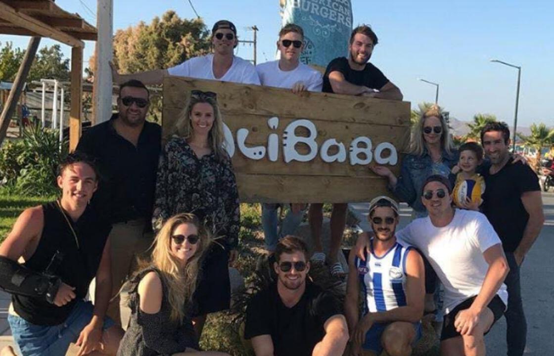 Οι παίχτες της ομάδας ποδοσφαίρου της Βόρειας Μελβούρνης στην Κω για τις διακοπές τους. ΦΩΤΟ