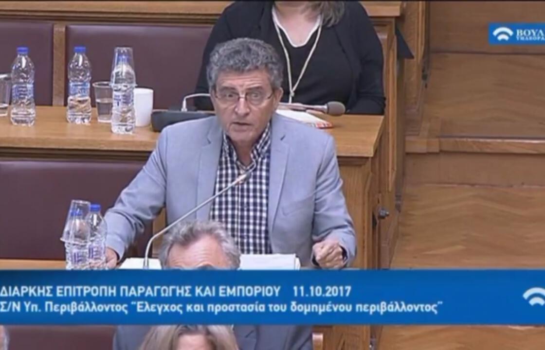 Ο υπουργός ΥΠΕ κ. Σταθάκης αποδέχτηκε πρόταση του Ηλία Καματερού για κατασκευές σε κοινόχρηστους χώρους (ΒΙΝΤΕΟ)