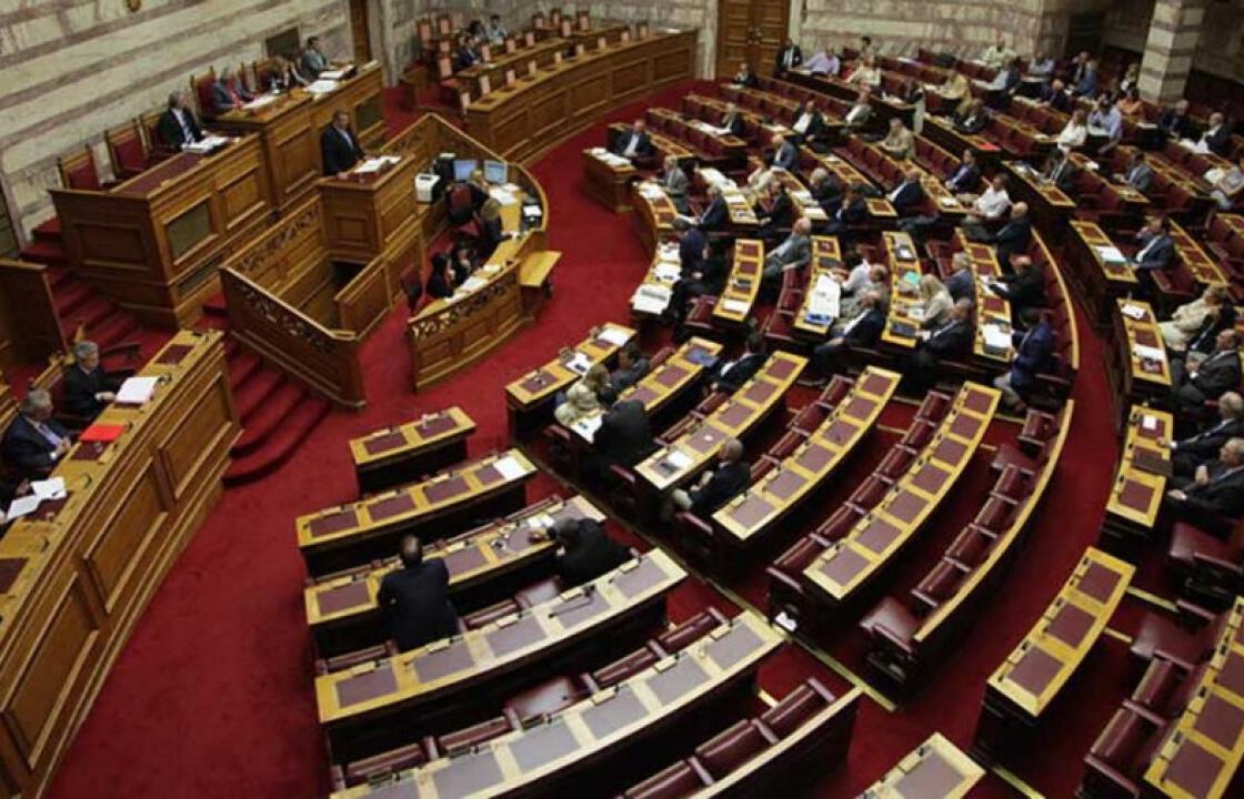 Καταψηφίστηκε η πρόταση μομφής της ΝΔ με «απώλεια» τον Δημήτρη Καμμένο