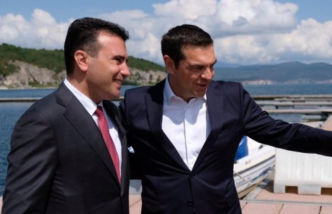 Σκόπια: Ο Ζάεφ πανηγυρίζει ότι κέρδισε σε 10 σημεία με τη «Βόρεια Μακεδονία»