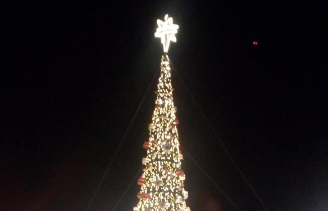 Την Τετάρτη 12 Δεκεμβρίου, η φωταγώγηση του δέντρου και το χριστουγεννιάτικο παζάρι στην Καρδάμαινα.