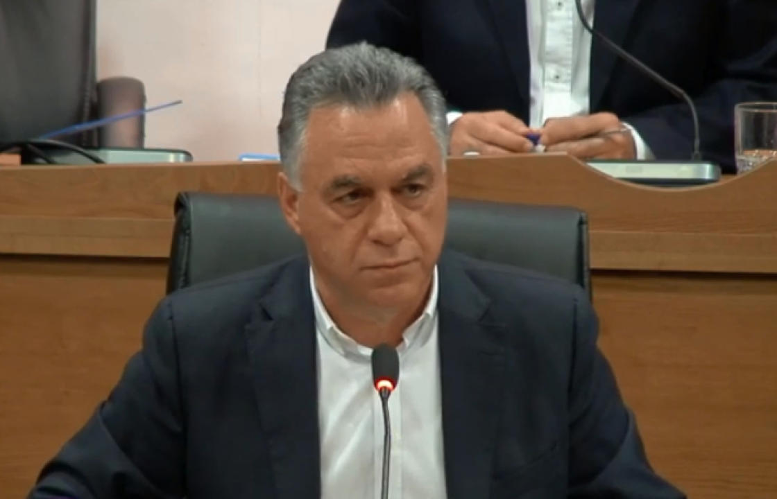 “Ο κ. Νικηταράς αποφάσισε να κάνει προεκλογική εκστρατεία με τραμπουκισμούς.”