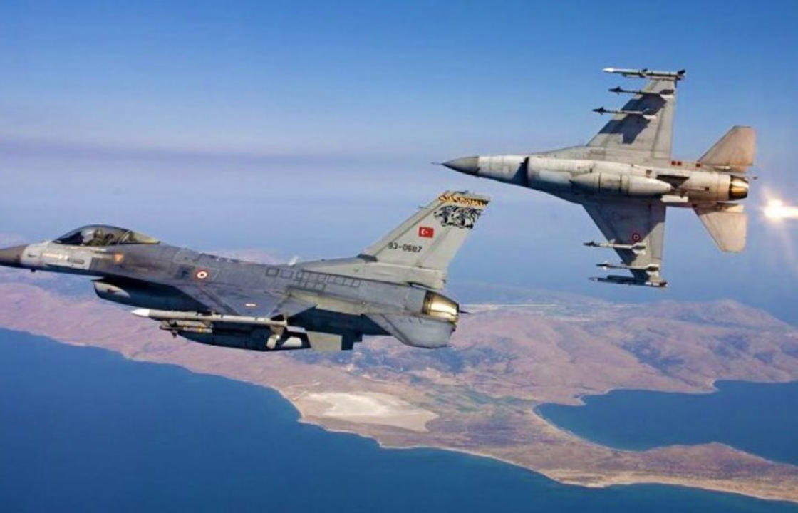 Δύο τουρκικά F-16 πέταξαν πάνω από την Κίναρο