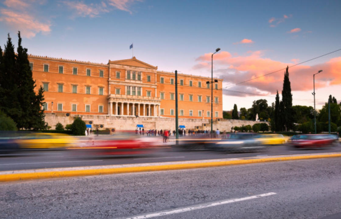 Βουλή: Μόνο 62 γυναίκες στη νέα σύνθεσή της -Δείτε τα ονόματα