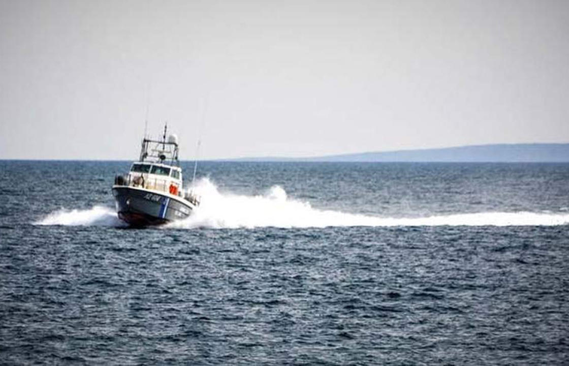 Προσέκρουσαν δύο σκάφη στο λιμάνι της Νισύρου